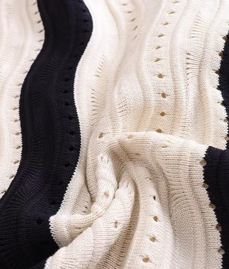 OEM 공장 사용자 정의 봄 여름 슬림 짧은 소매 V 넥 스트라이프 여성 긴 니트 스웨터 드레스