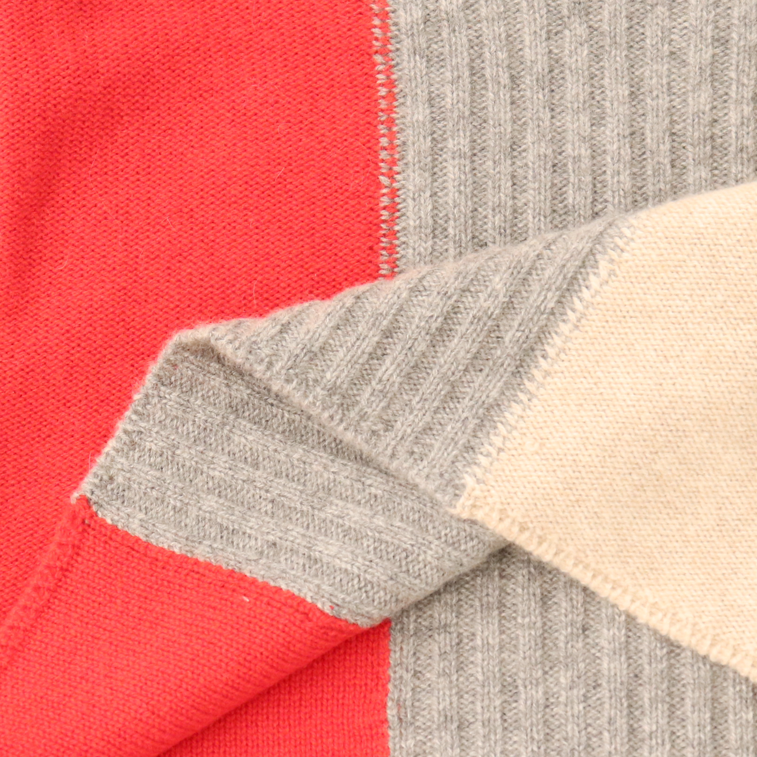 가을 겨울 OEM 공장 맞춤형 긴 소매 대조 색상 모직 여성 풀오버 니트 스웨터