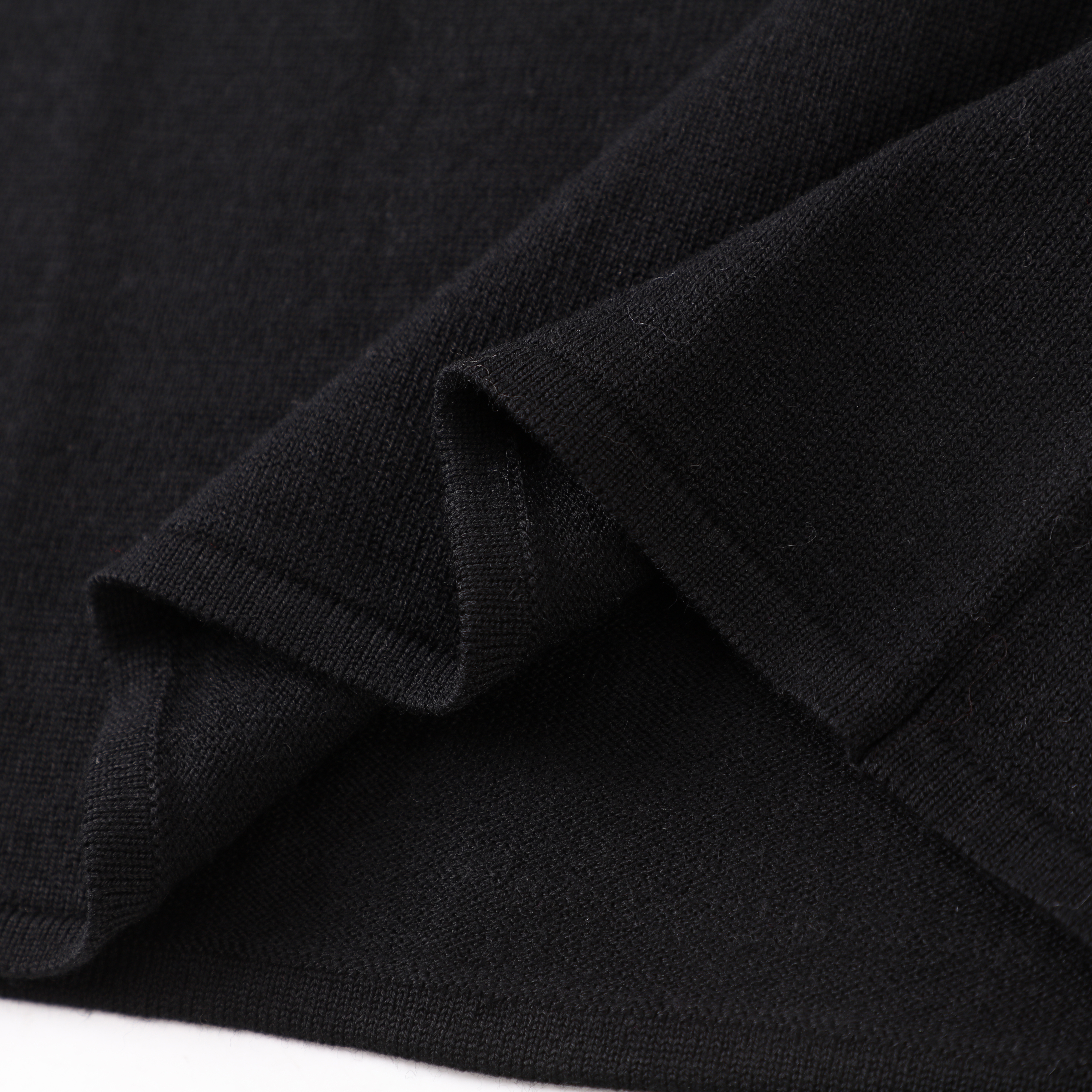 가을 겨울 OEM 사용자 정의 블랙 긴 소매 v-넥 느슨한 여성 숙녀 풀오버 니트 스웨터