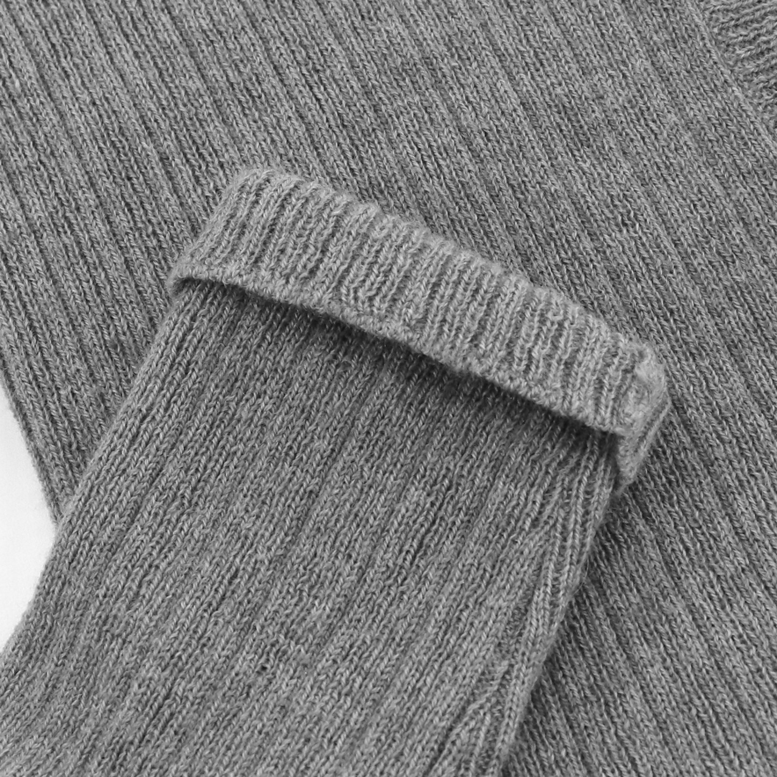 OEM 주문 겨울 단단한 긴 소매 100% 모직 여자 숙녀 니트 스웨터 카디건