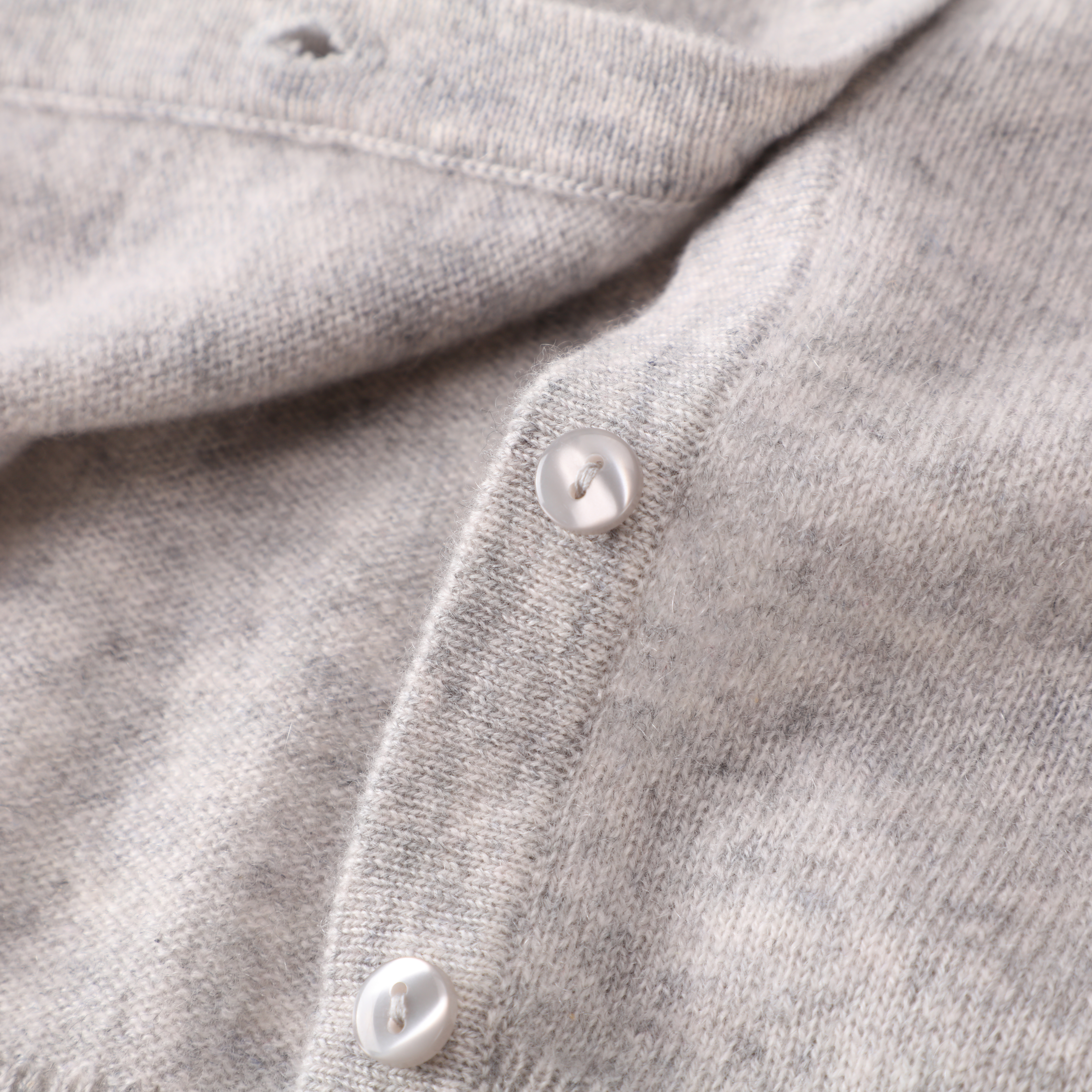 봄 가을 OEM 사용자 정의 회색 긴 소매 모직 여성 탑 니트 스웨터 카디건