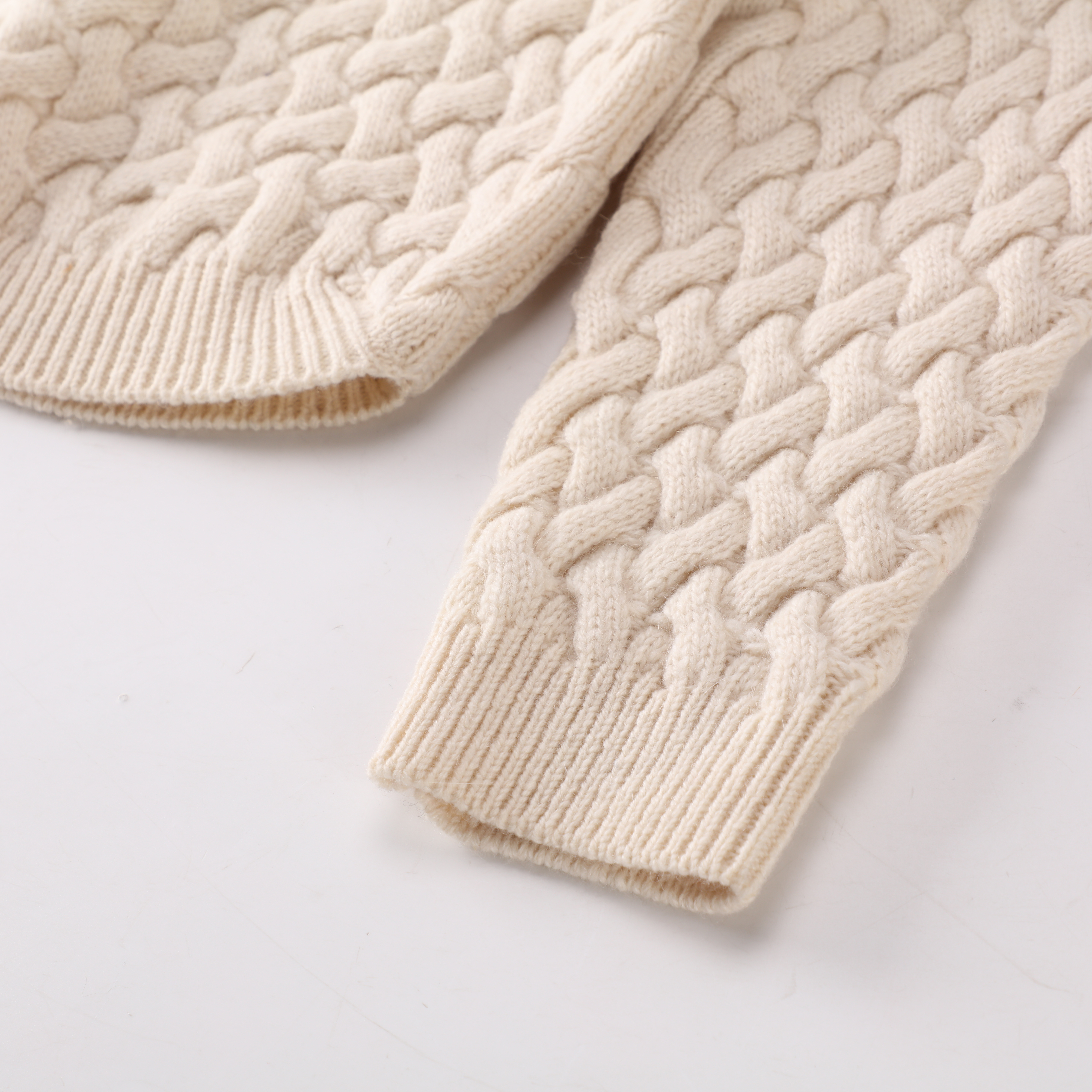 가을 겨울 OEM 공장 사용자 지정 베이지색 긴 소매 기하학적 패턴 여성 숙 녀 스웨터 니트 스웨터