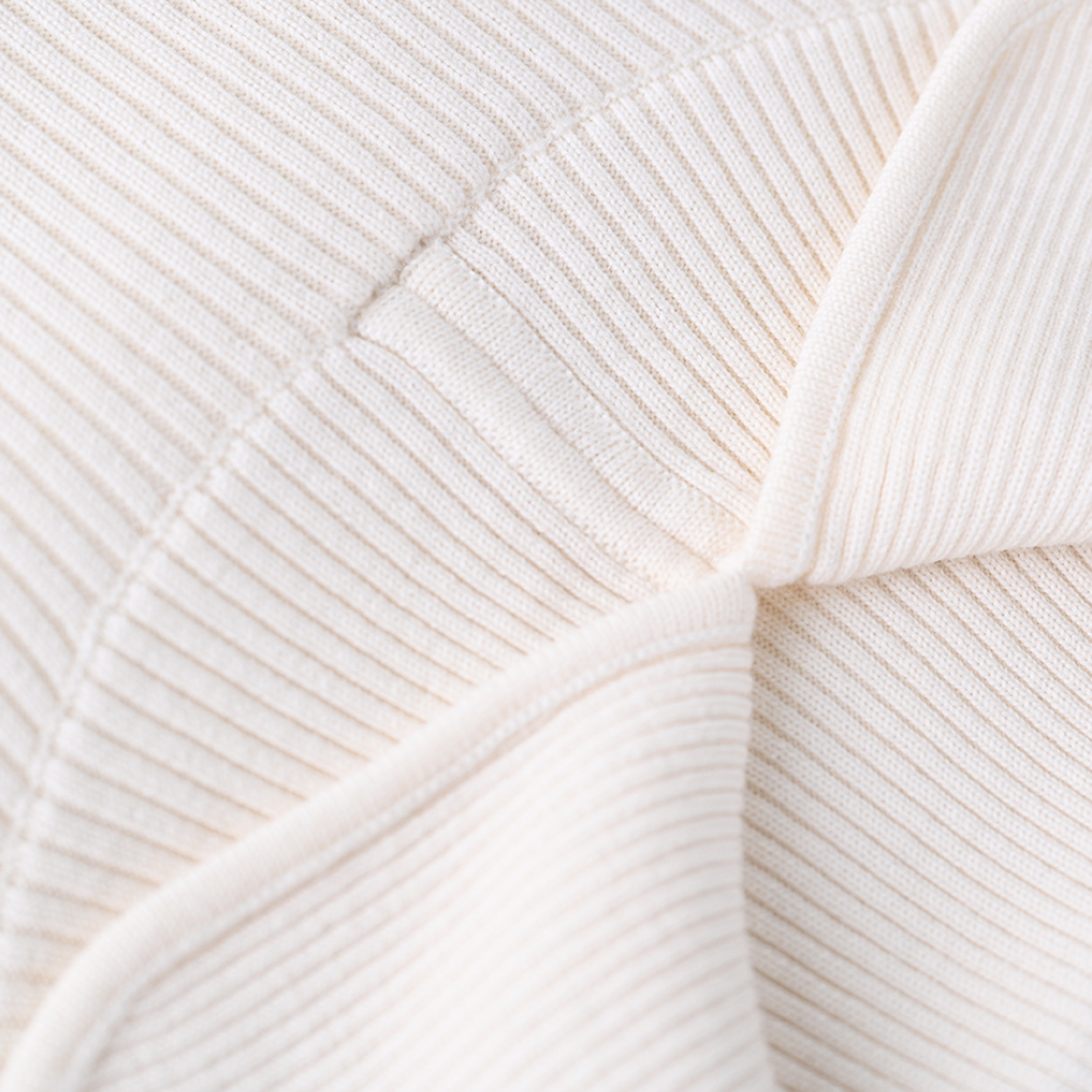 OEM 커스텀 여성 가을 ​​겨울 베이지 색 긴 소매 니트 풀오버 스웨터